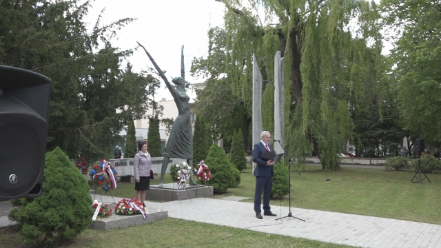 Pripomenuli sme si 74 rokov od konca 2. svetovej vojny Pripomenuli sme si 74 rokov od konca 2. svetovej vojny