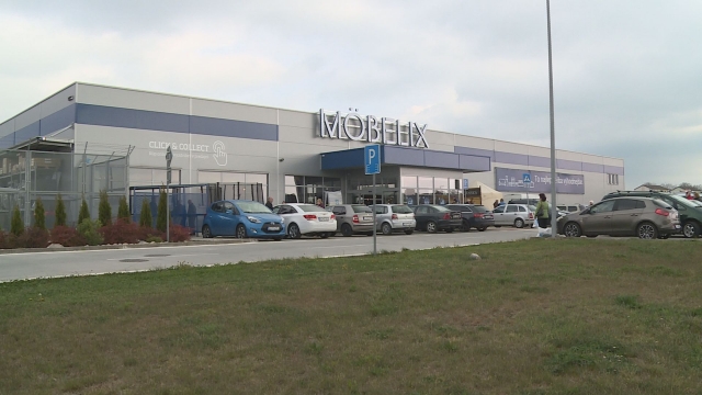 V Senici je otvorená nová predajňa s nábytkom a bytovými doplnkami V Senici je otvorená nová predajňa s nábytkom a bytovými doplnkami