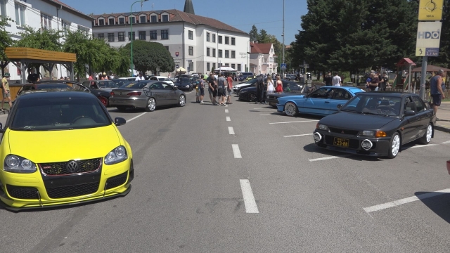Výstava upravených automobilov  MYMeet 2023 