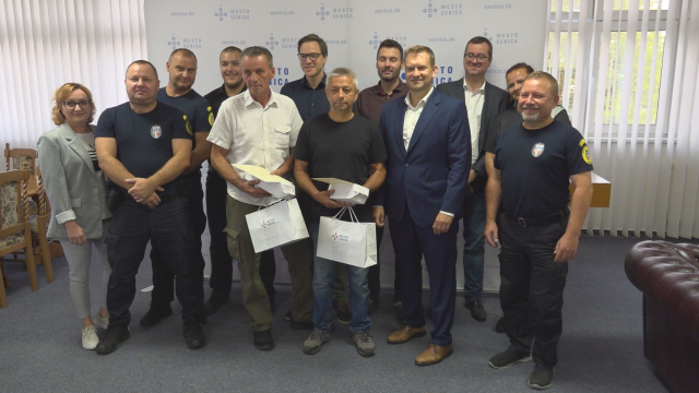 Príslušníci mestskej polície odišli do zaslúženého dôchodku