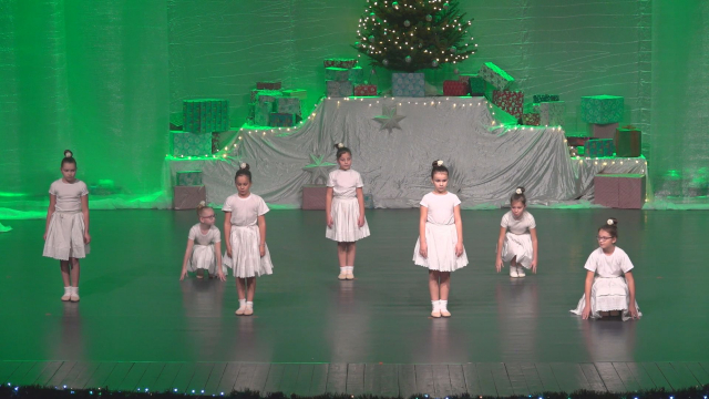 Tanečné vystúpenia navodili vianočnú atmosféru