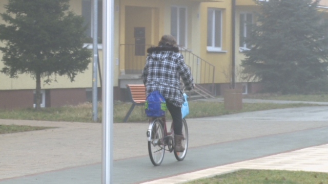 Cyklistický chodník na námestí