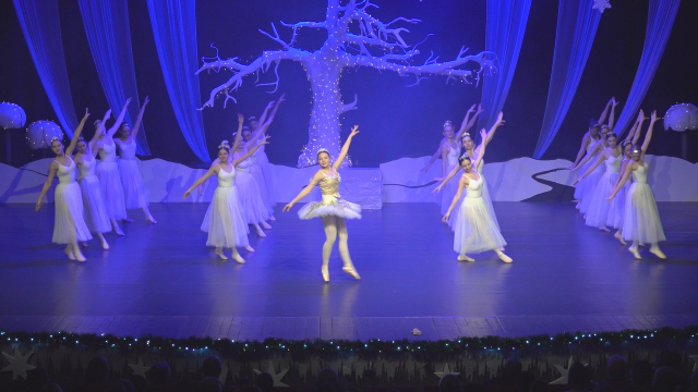 Vianočný koncert p. učiteliek Hruškovej a Gašparovej